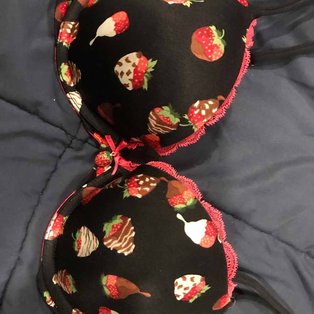Victoria’s Secret Very Sexy Bra